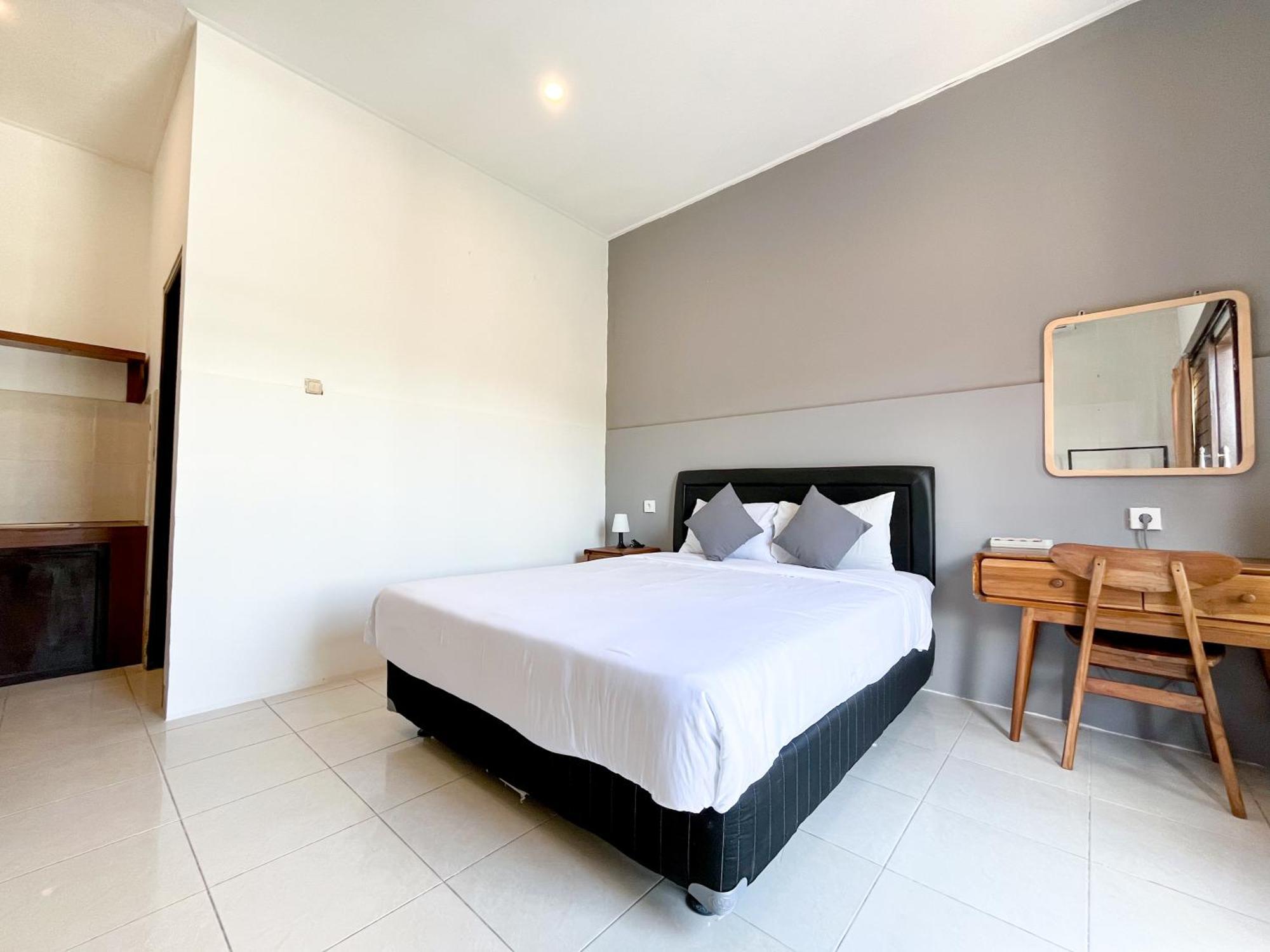 Adi Surya Guest House Seminyak Exterior foto
