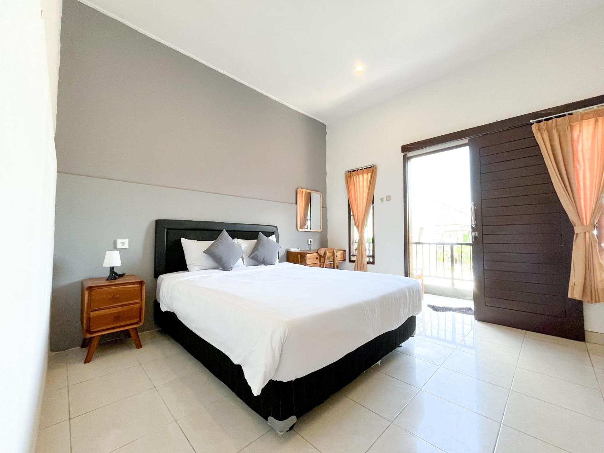 Adi Surya Guest House Seminyak Exterior foto